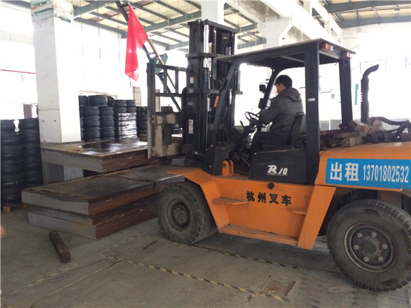 上海淞江减震器集团减震器钢板到货