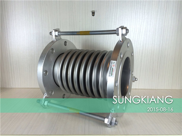 *热DN125波纹补偿器,*汽集团DN125波纹补偿器