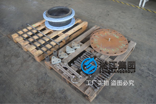 【图析】DN400橡胶接头压力检测“好质量不是说说而已” 【图析】DN400橡胶接头压力检测“好质量不是说说而已”