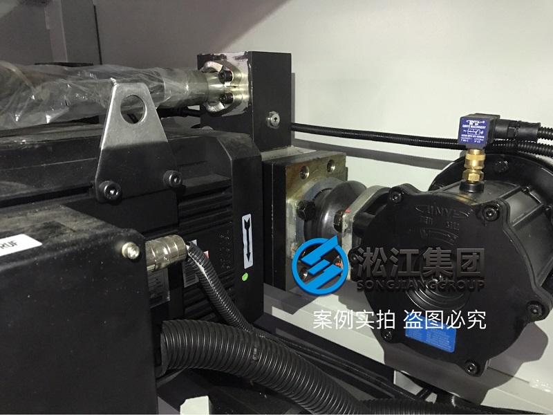 【ASA】NG80橡胶管在压铸机上的应用情况“维修更换”