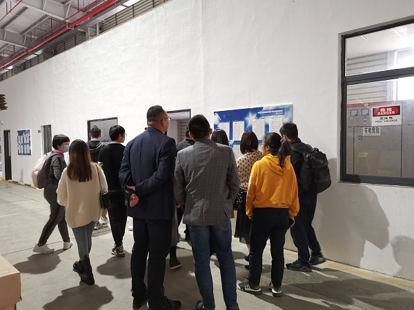 热烈欢迎上海交大工商管理55期同学莅临指导工作 热烈欢迎上海交大工商管理55期同学莅临指导工作