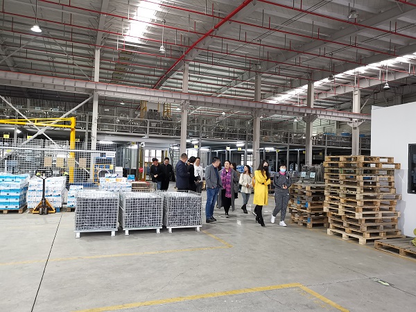 热烈欢迎上海交大工商管理55期同学莅临指导工作 热烈欢迎上海交大工商管理55期同学莅临指导工作